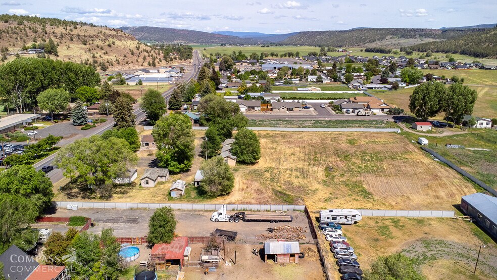 More Photos Of 2244 NE 3rd St, Prineville Land For Sale