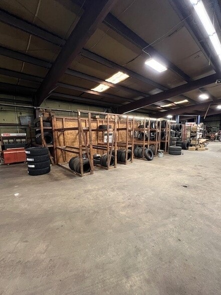 More Photos Of 736 US-52 Hwy, Wadesboro Industrial For Sale