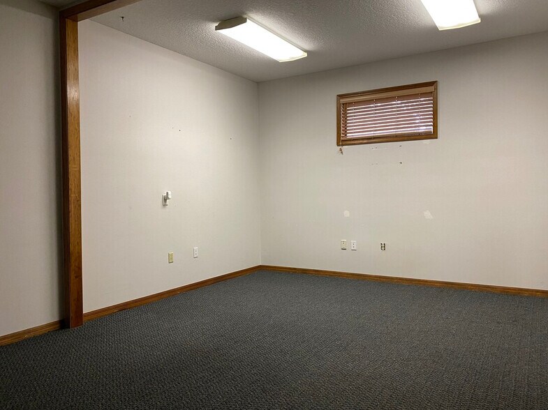 More Photos Of 3261 US Hwy 27/441, Fruitland Park Medical For Lease