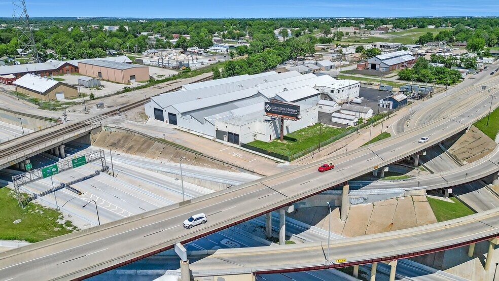 More Photos Of 1007 E Admiral Blvd, Tulsa Manufacturing For Sale