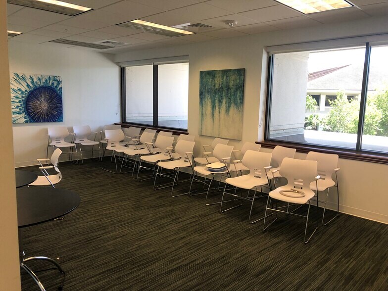 More Photos Of 3451 Bonita Bay Blvd, Bonita Springs Office Residential For Lease