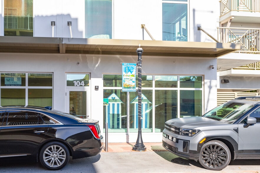 More Photos Of 41 Sw Seminole St, Stuart Apartments For Sale