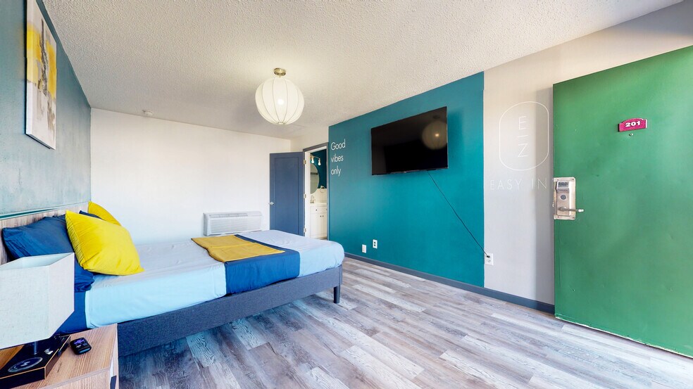 More Photos Of 930 White Horse Pike, Absecon Hotel For Sale