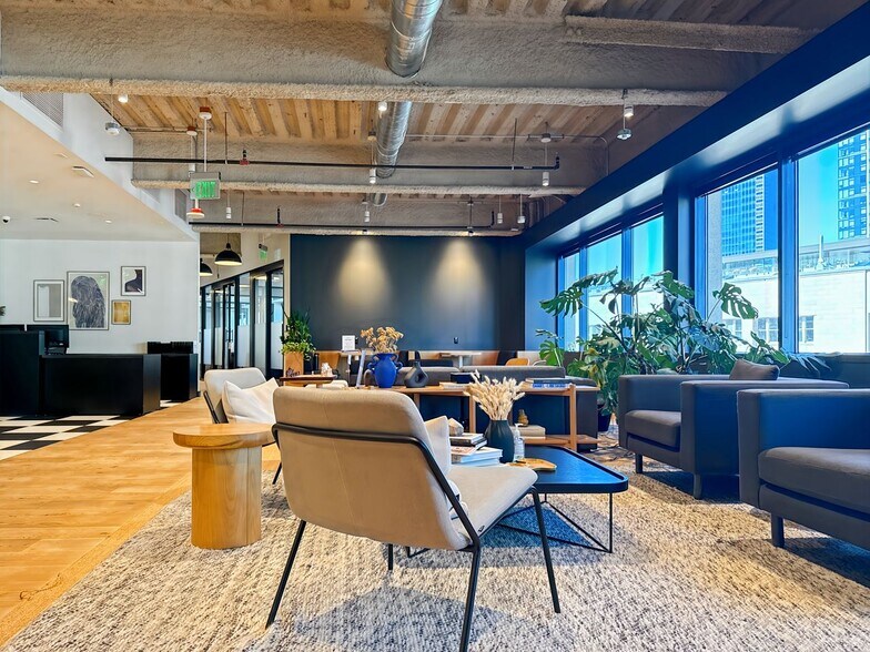 More Photos Of 1601 5th Ave, Seattle Coworking Space