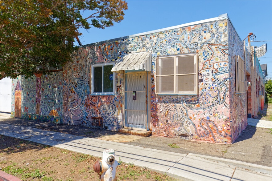 More Photos Of 2986 Chapman St, Oakland Warehouse For Lease