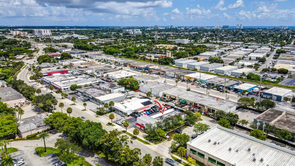 More Photos Of 530 S Dixie Hwy W, Pompano Beach Auto Repair For Sale
