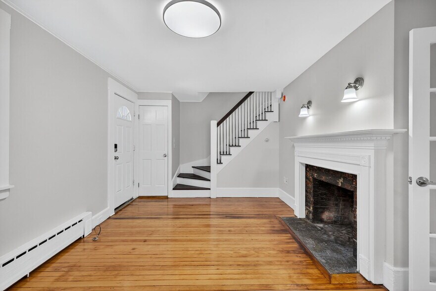 More Photos Of 18 Perry Ave, Nashua Apartments For Sale