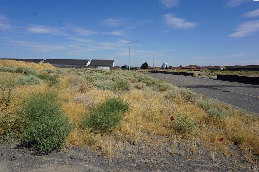 More Photos Of Lot 8 and 9 Midland Lane, Pasco Land For Sale