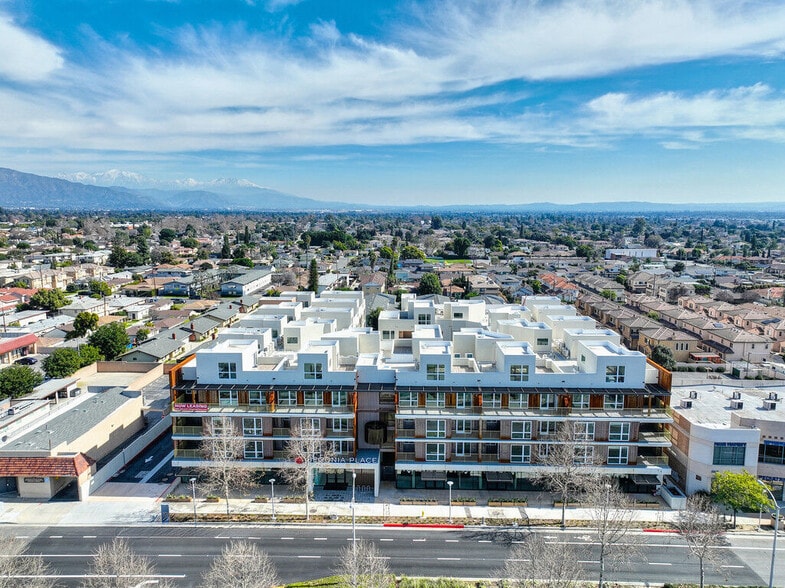 More Photos Of 5570 Rosemead Blvd, Temple City Apartments For Lease