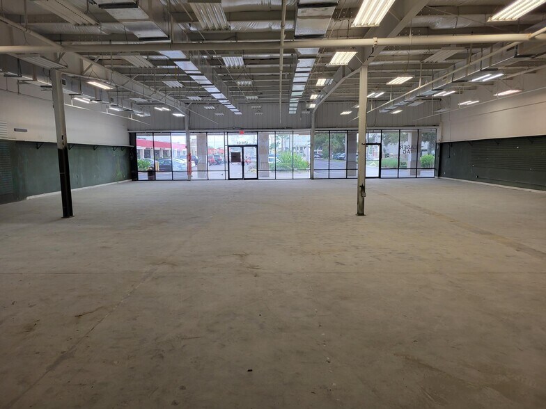 More Photos Of 1700 Tamiami Trl, Port Charlotte Unknown For Lease