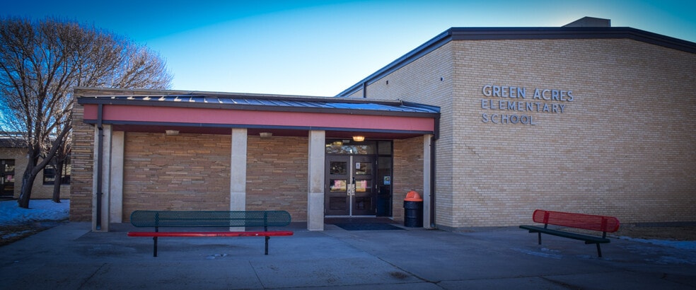 More Photos Of 300 Oak Ave, Dumas Specialty For Sale