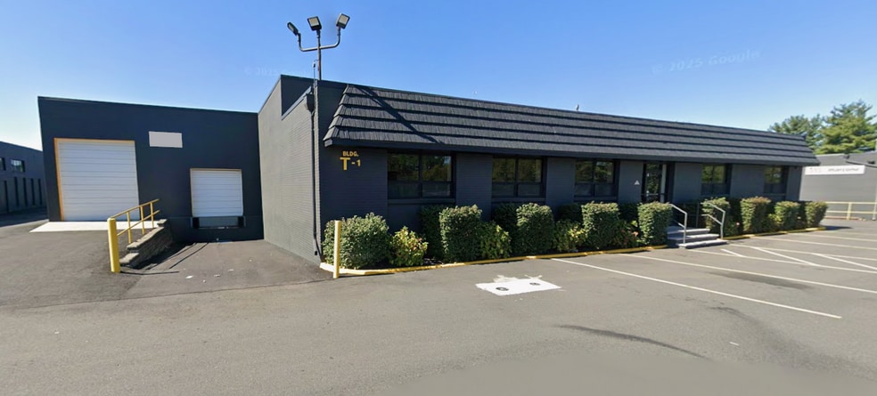 More Photos Of 280 N Midland Ave, Saddle Brook Unknown For Lease