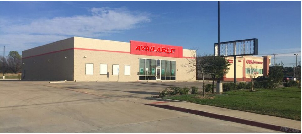 More Photos Of 5020 S Lancaster Rd, Dallas Freestanding For Lease