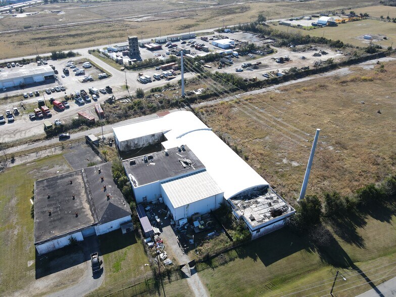 More Photos Of 1795 King Street Ext, North Charleston Warehouse For Sale