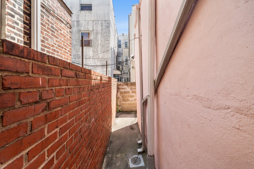 More Photos Of 1010 Winton St, Philadelphia Apartments For Sale