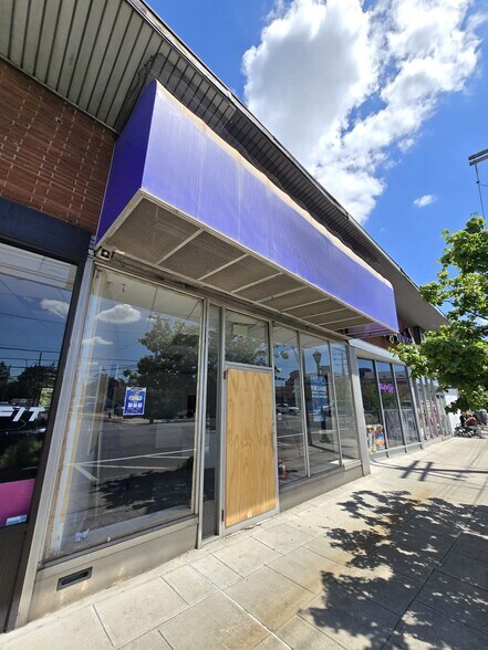 More Photos Of 851 Merrick Rd, Baldwin Storefront For Lease