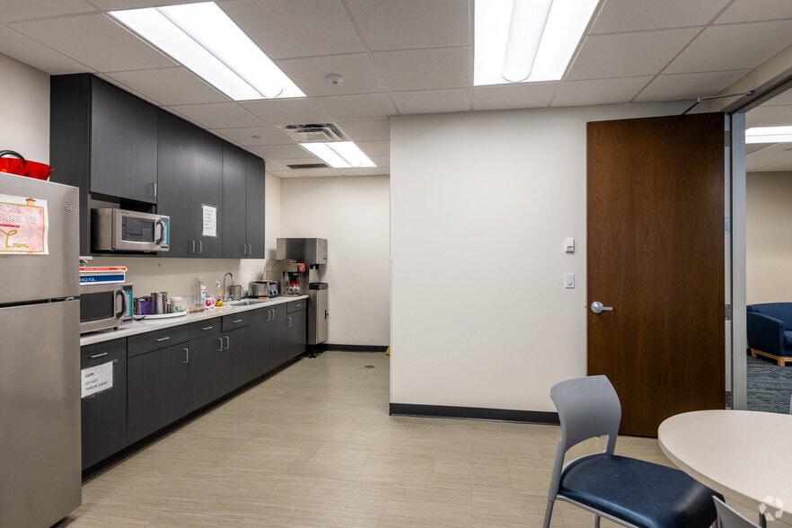 More Photos Of 1130 Route 22 E, Bridgewater Office For Sale