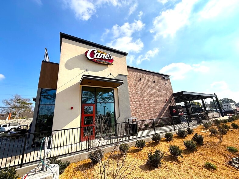 More Photos Of 1303 Bristol St, Santa Ana Fast Food For Sale