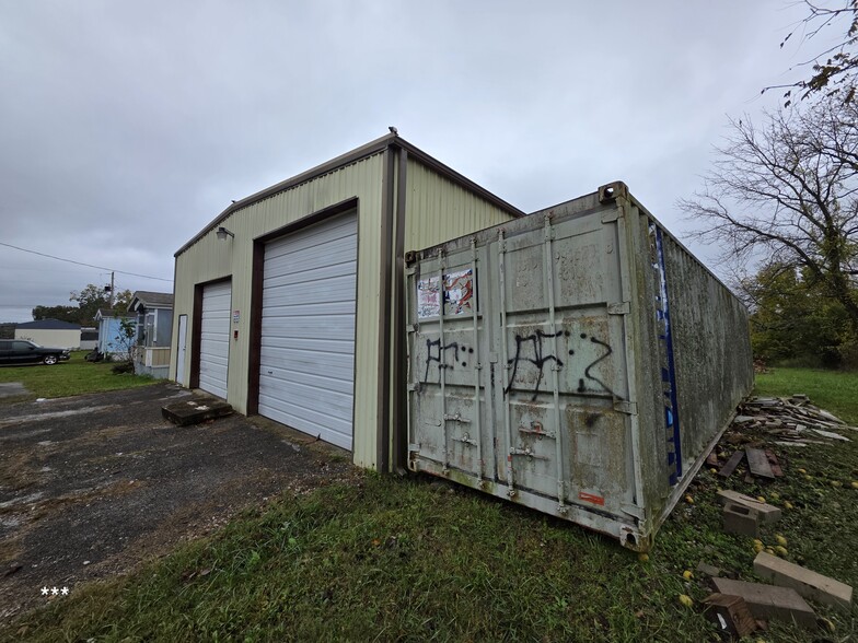 More Photos Of 3300 A Blue Hill Rd, Rogers Industrial For Sale