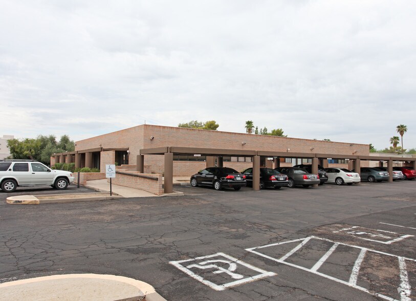 Primary Photo Of 7514 E Monterey Way, Scottsdale Medical For Sale