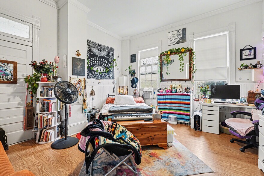 More Photos Of 1122 Caroline St, Fredericksburg Apartments For Sale