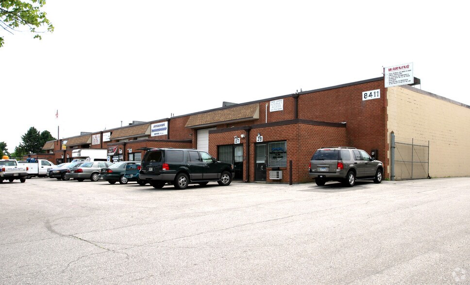 More Photos Of 8411 Old Marlboro Pike, Upper Marlboro Warehouse For Sale