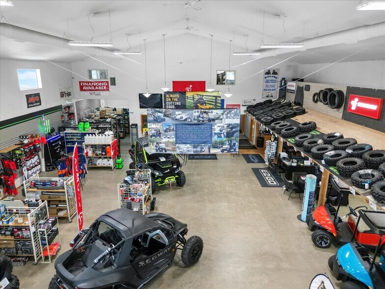 More Photos Of 11494 N Warren St, Hayden Freestanding For Sale