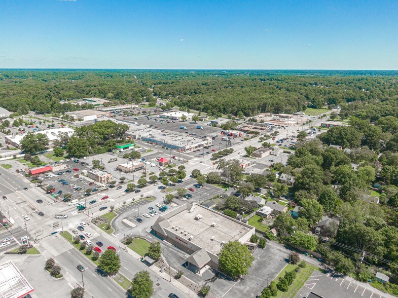 More Photos Of 1157 Azalea Ave, Richmond Drugstore For Sale