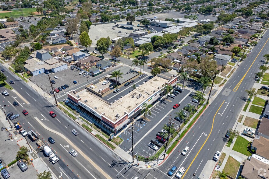 More Photos Of 6400-6426 Del Amo, Lakewood Unknown For Lease