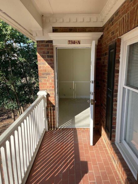 More Photos Of 724-734 Holcomb Bridge Rd, Norcross Loft Creative Space For Sale