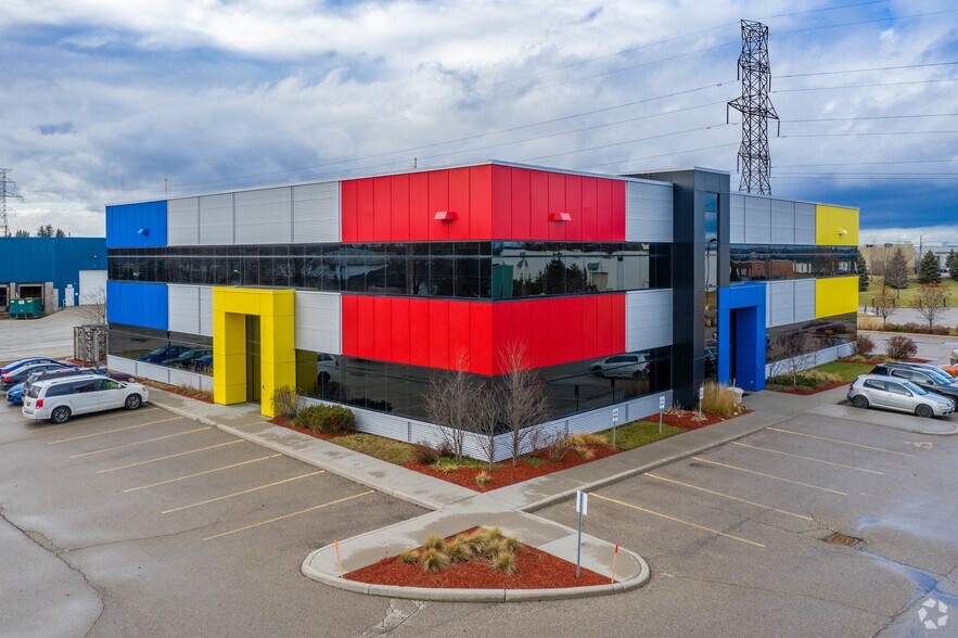 More Photos Of 219 Labrador Dr, Waterloo Office For Lease