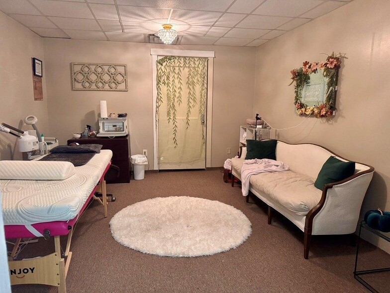 More Photos Of 44 N Church St, Salyersville Lodge Meeting Hall For Sale