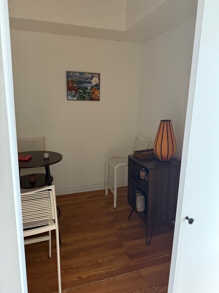 More Photos Of 100 S Madison St, Denver Loft Creative Space For Lease