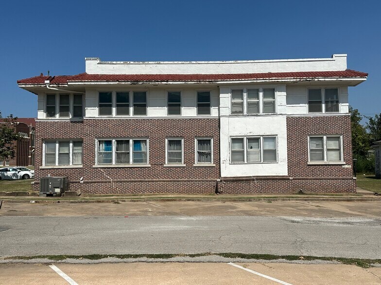 More Photos Of 320 S Morton Ave, Okmulgee Apartments For Sale