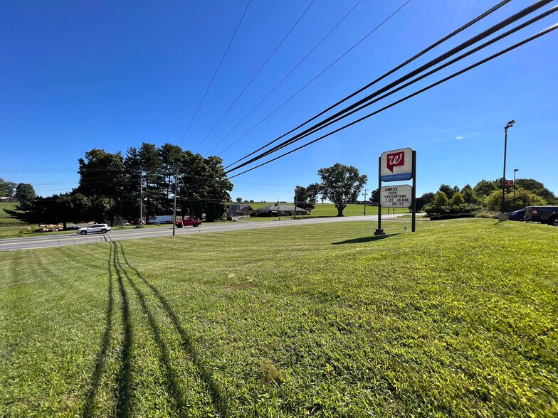 More Photos Of 2101 Fallston Rd, Fallston Drugstore For Sale