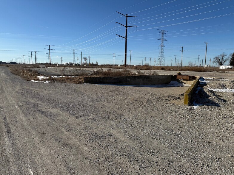 More Photos Of 25520 W Black Rd, Shorewood Land For Sale