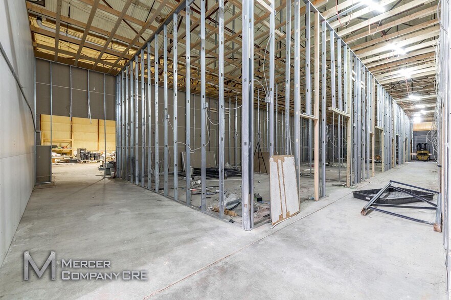 More Photos Of 900 N 4th St, Guthrie Manufacturing For Lease