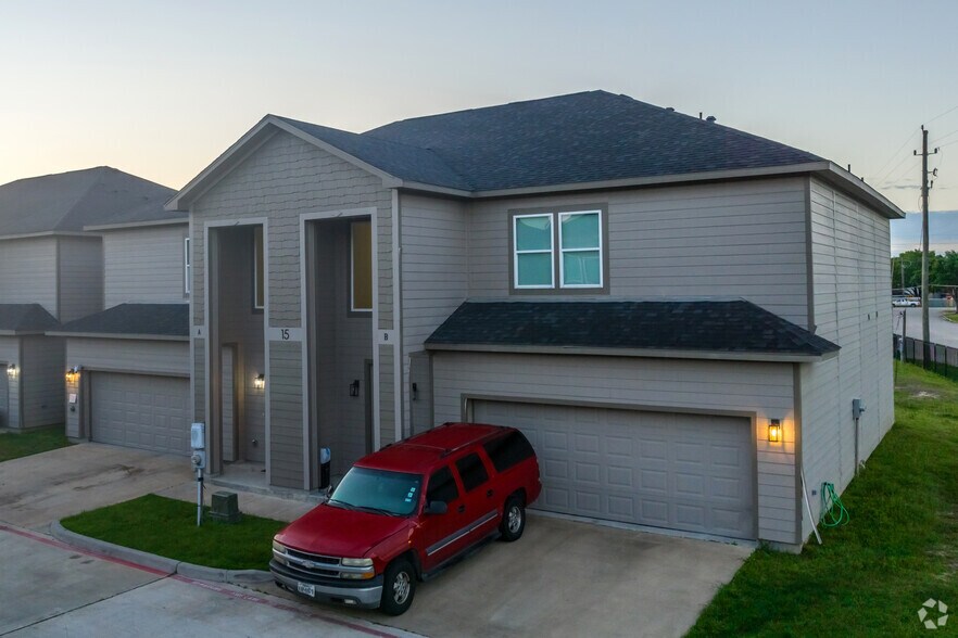 More Photos Of 18620 Louetta Creek Dr, Spring Apartments For Sale