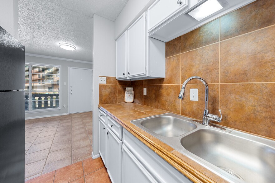 More Photos Of 4645 Ocean Dr, Corpus Christi Apartments For Sale