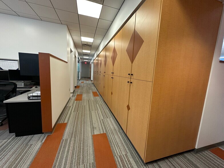 More Photos Of 730 N 52nd St, Phoenix Office For Sale