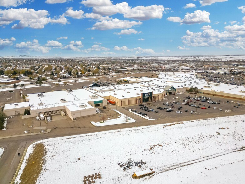 Primary Photo Of 601 SE Wyoming Blvd, Casper General Retail For Lease