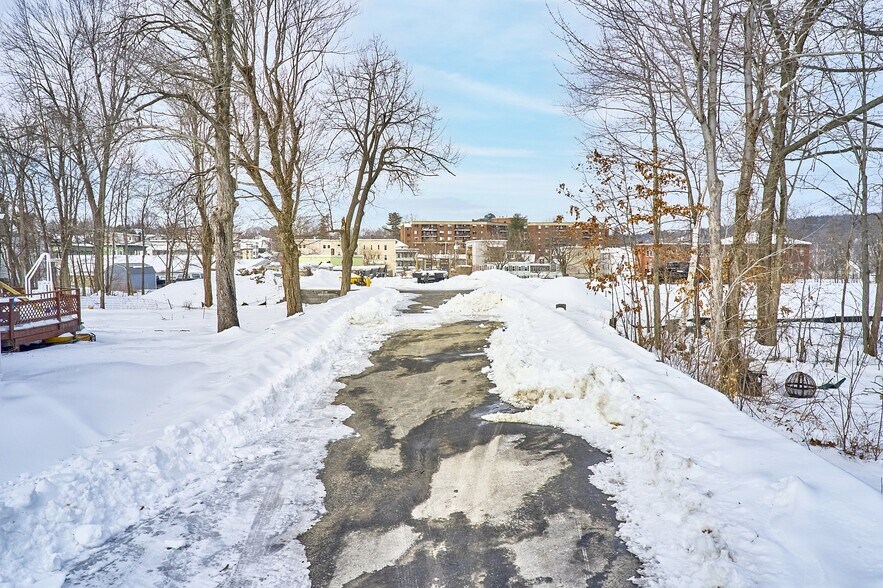 More Photos Of 271 Beech st, Fitchburg Land For Sale