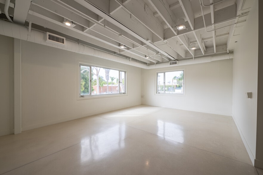 More Photos Of 1538 20th St, Santa Monica Loft Creative Space For Lease