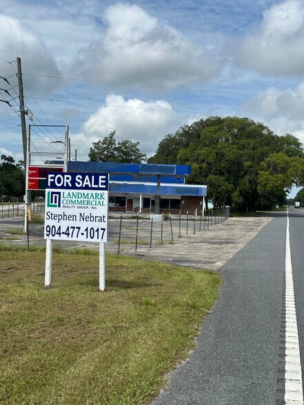 More Photos Of 6023 Kingsley Lake Dr, Starke Service Station For Sale