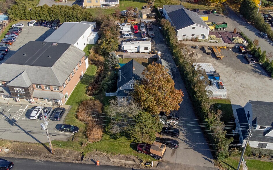 More Photos Of 999 Aquidneck Ave, Middletown Flex For Sale