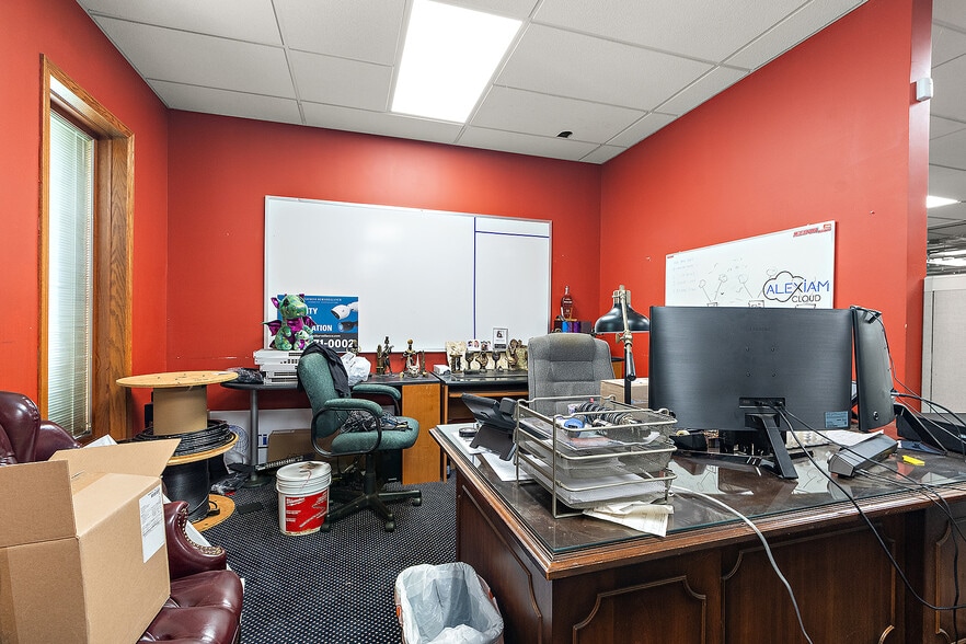 More Photos Of 10470 164th Pl, Orland Park Office Residential For Sale