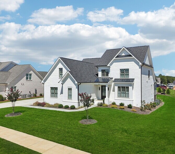 More Photos Of 396 Brookberry Farm Cir, Winston-Salem Specialty For Sale