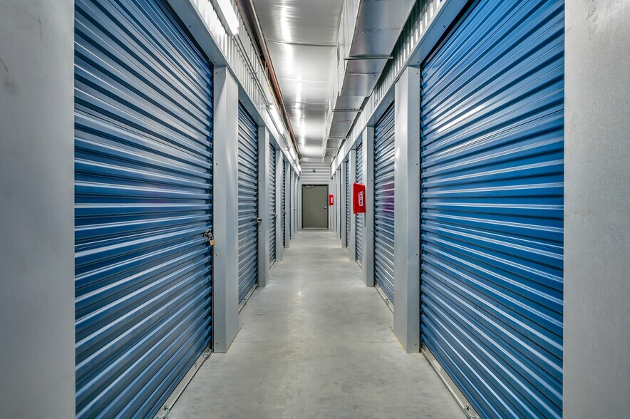 More Photos Of 36522 Coleman Rd, Magnolia Self Storage For Sale