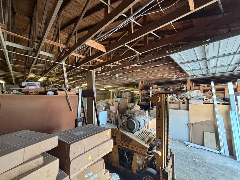 More Photos Of 7816 Clark Moody Blvd, Port Richey Warehouse For Sale