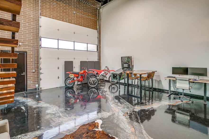 More Photos Of 4451 Dale Earnhardt Way, Northlake Office For Lease